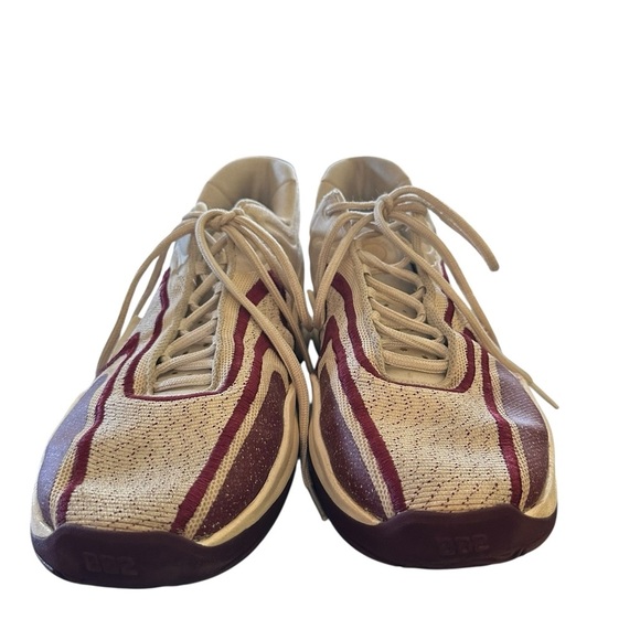 Nike Men's Cosmic Unity 2 Athletic Shoes in Red and Coconut milk - Picture 2 of 8